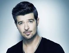 robin-thicke-hollywood-11042014